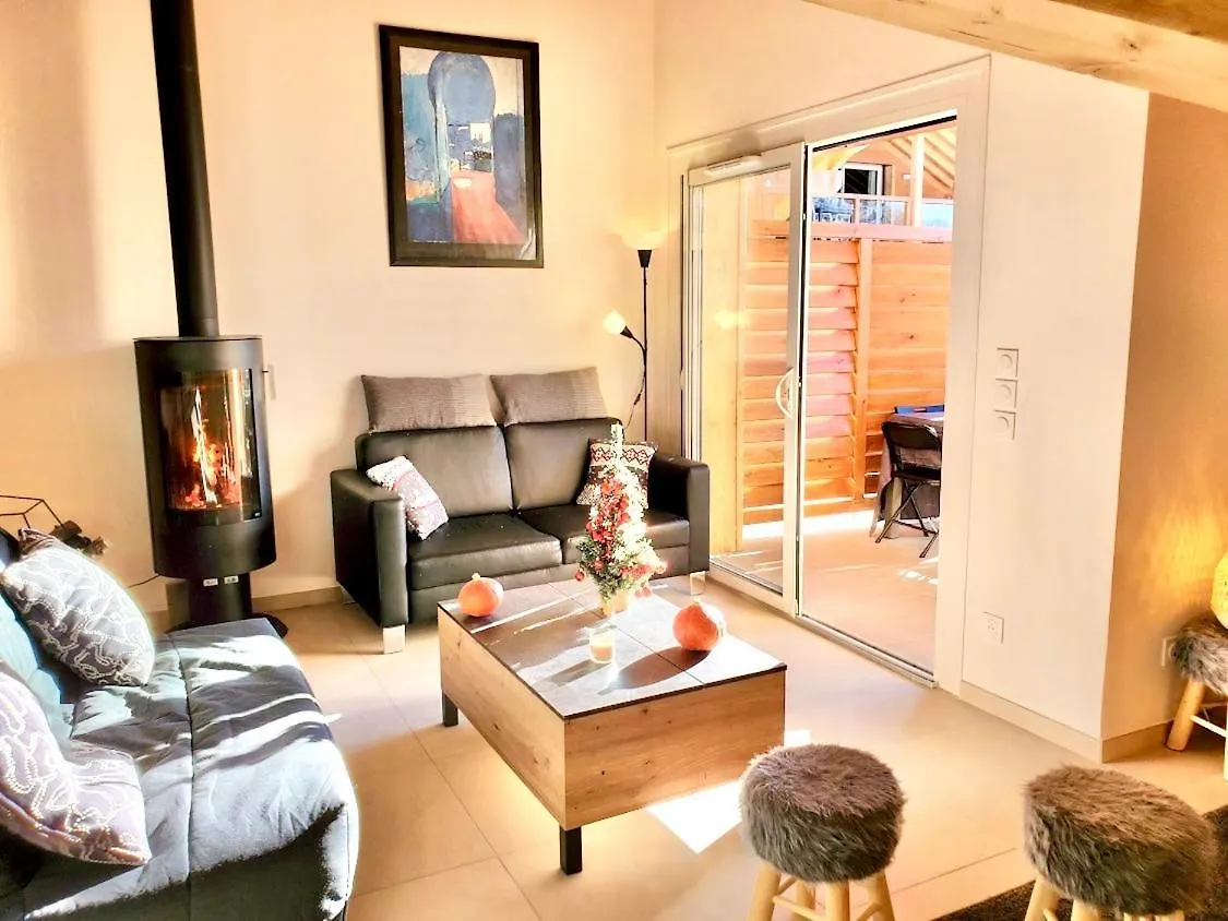 Apartment New T4 Type Chalet Serrechevalier Face Telepherique Briancon  France